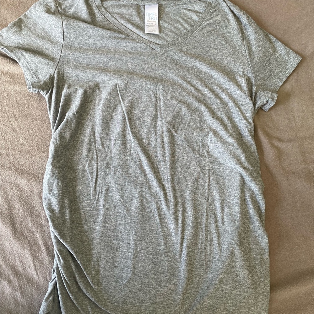 Fall Maternity Layers- Time and Tru Heather Gray V-Neck T-Shirt